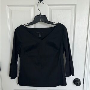 NWOT White House Black Market Black Cotton Top Size 6